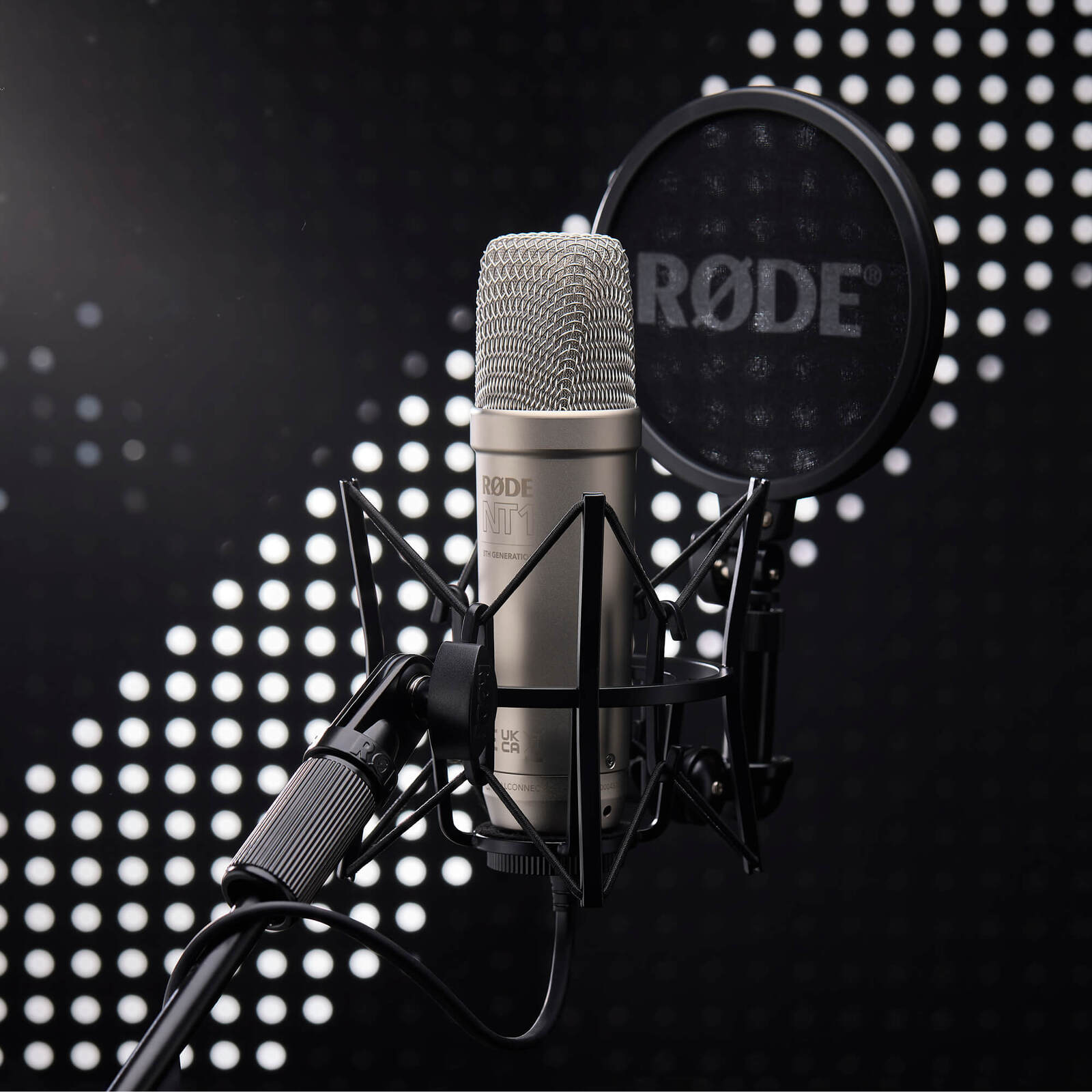 Rode NT1-A - The World's Quietest Studio Condenser Microphone